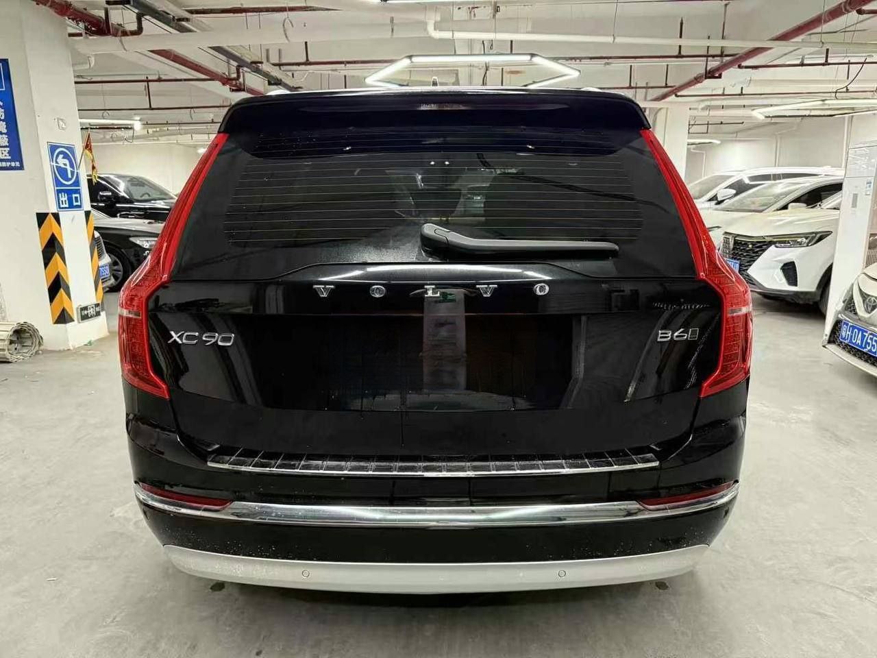 Volvo XC90 B5 Luxury Edition 2.0T 4WD 2021 — изображение 4