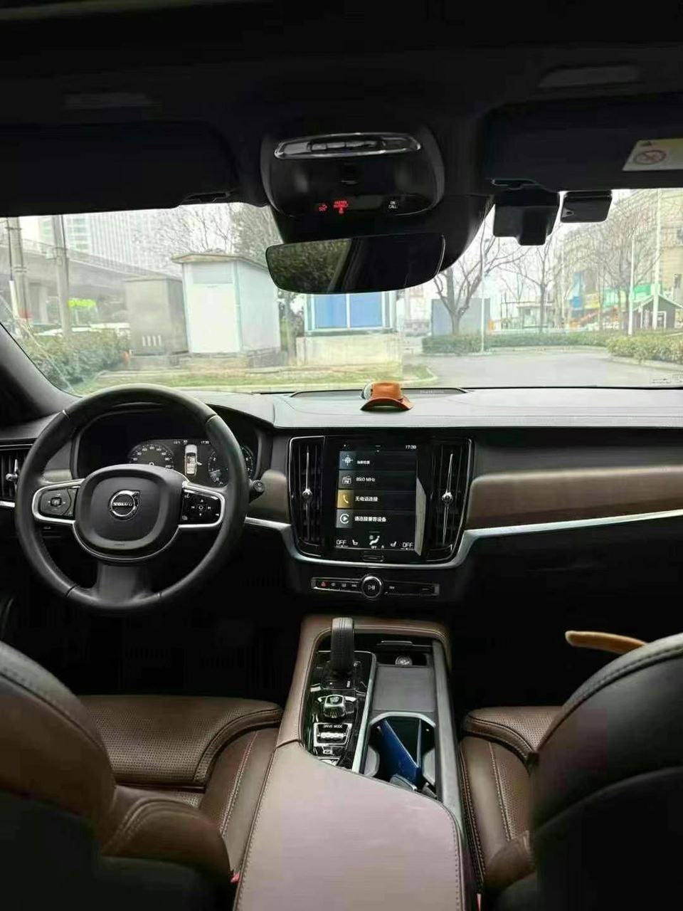 Volvo V90 Cross Country B5 AWD Zhiyuan Edition 2.0T 4WD 2021 — изображение 5