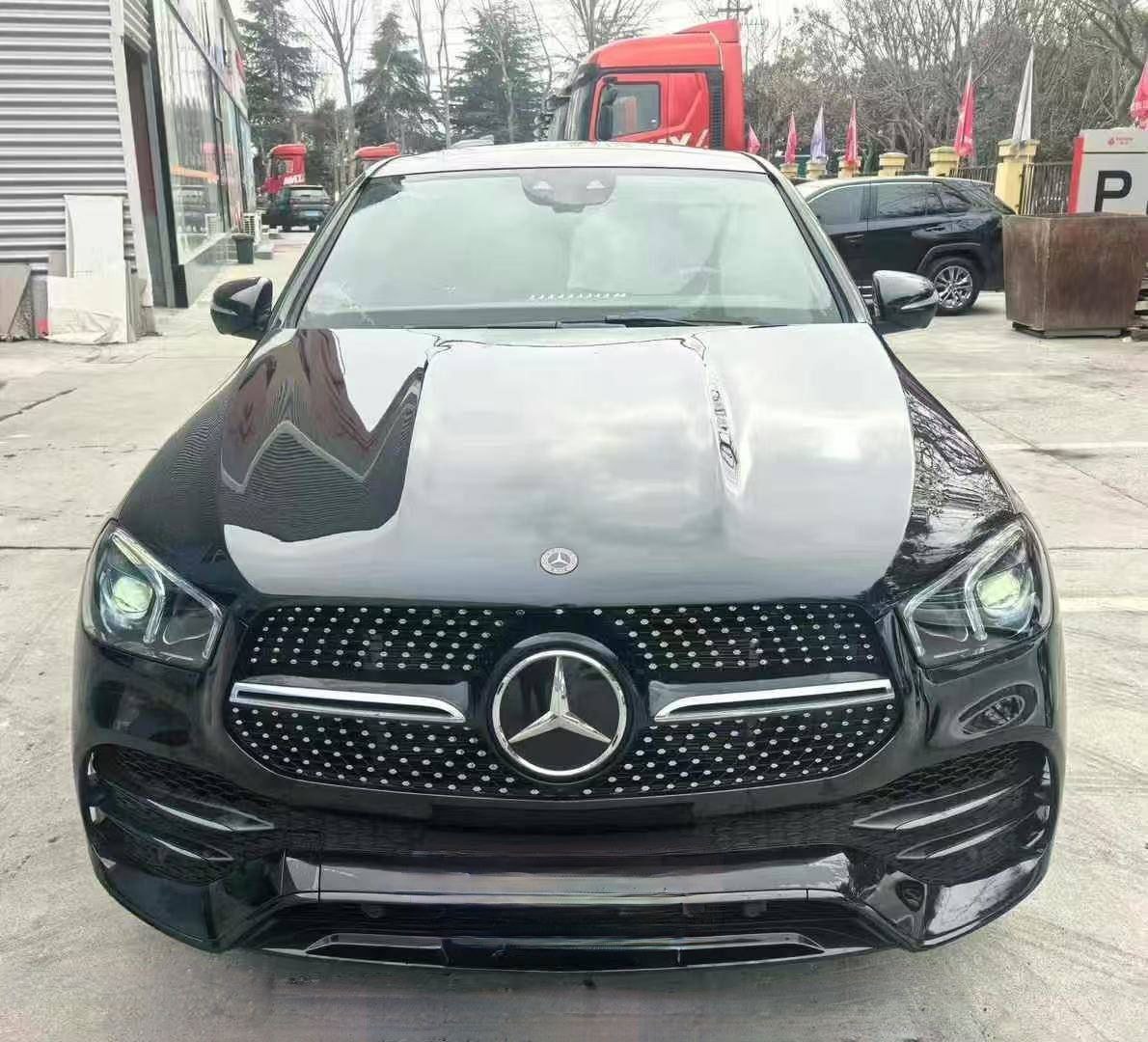 Mercedes-Benz GLE450 Coupe 4MATIC Luxury 2022 — изображение 2