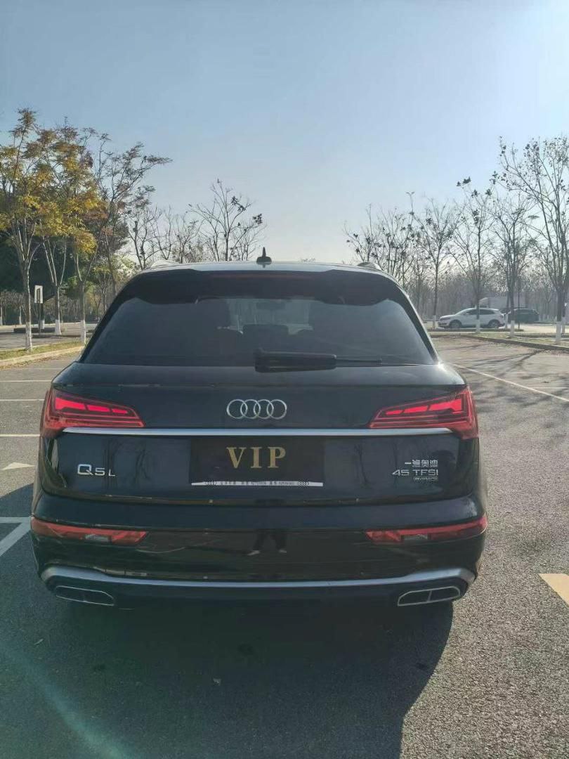 Audi Q5L 45TFSI Luxury Edition 2022 — изображение 5