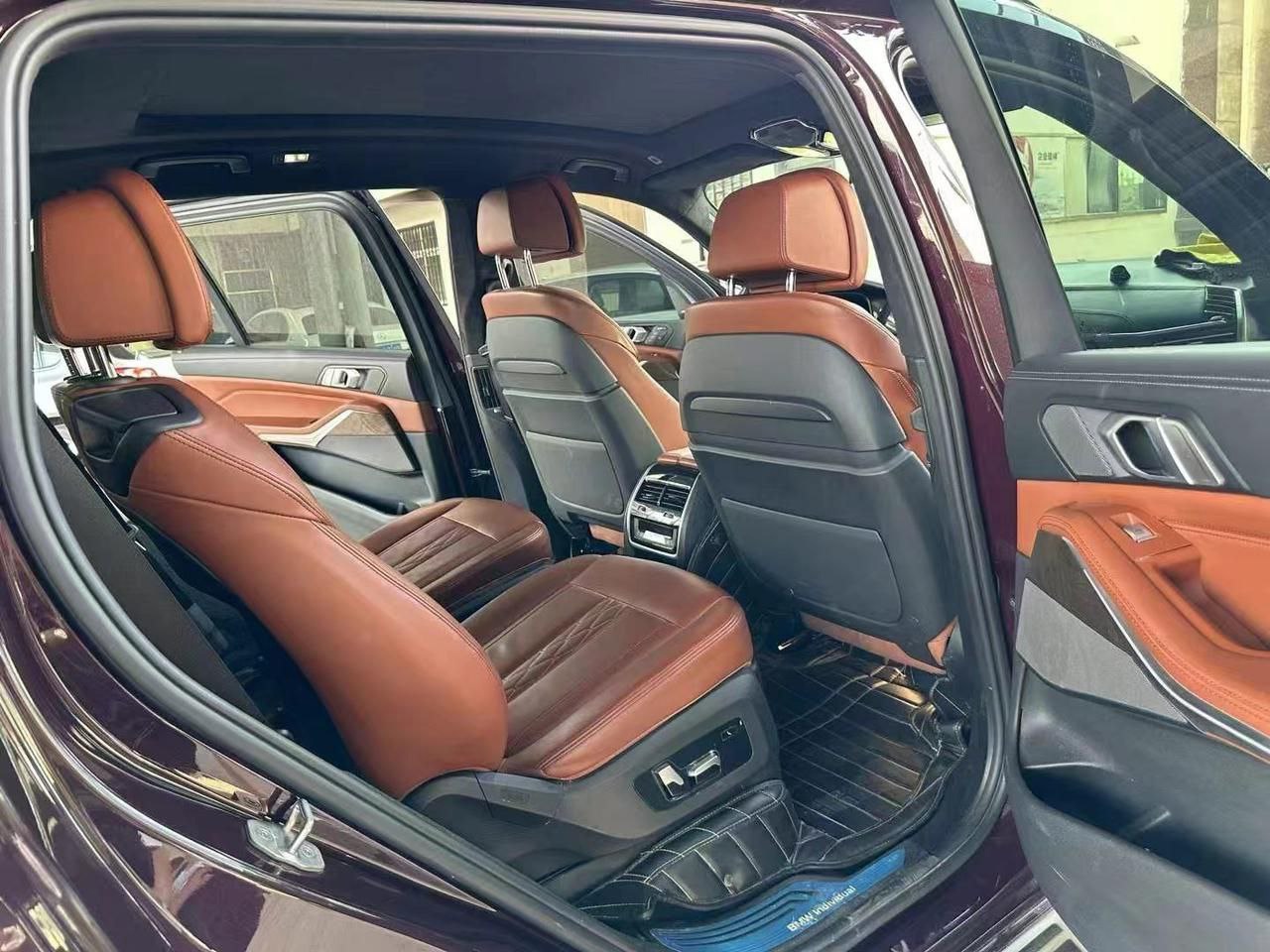 BMW X7 40i xDrive M Sport 2020 — изображение 8