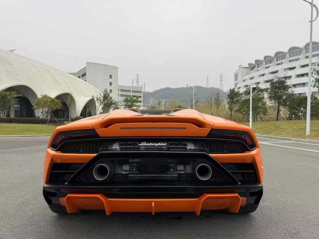 Lamborghini Huracán EVO RWD Spyder 2021 — изображение 4