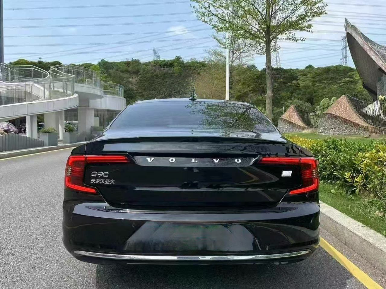 Volvo S90 PHEV 2022 — изображение 4