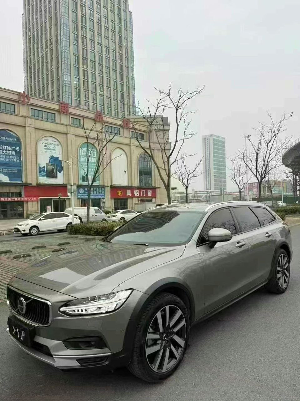Volvo V90 Cross Country B5 AWD Zhiyuan Edition 2.0T 4WD 2021