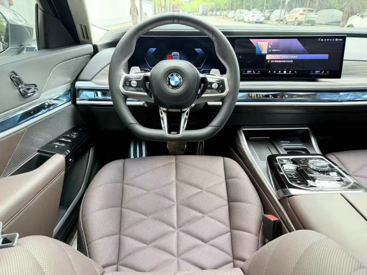 BMW 7 Series 735Li 2.0T 272 л.с. 2021 — изображение 4